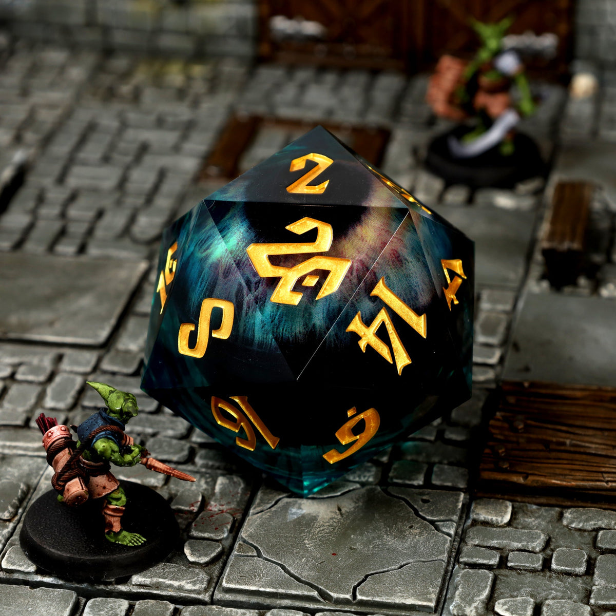 Eye of the Oracle 50mm Liquid Core D20 - 50mm D20 - GlassStaff