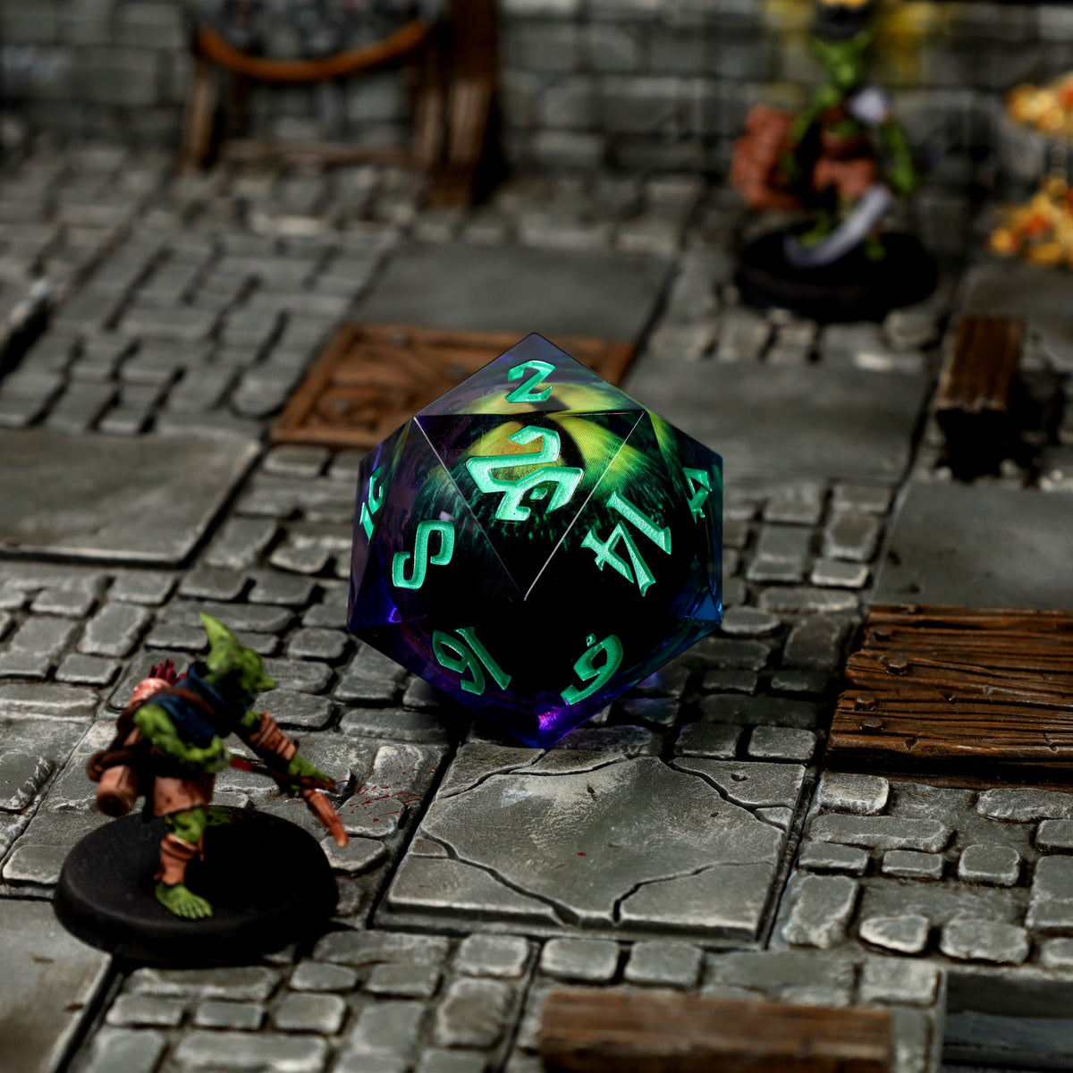 Forest Dragon's Gaze 33mm Floating Eye D20 - 33mm D20 - GlassStaff